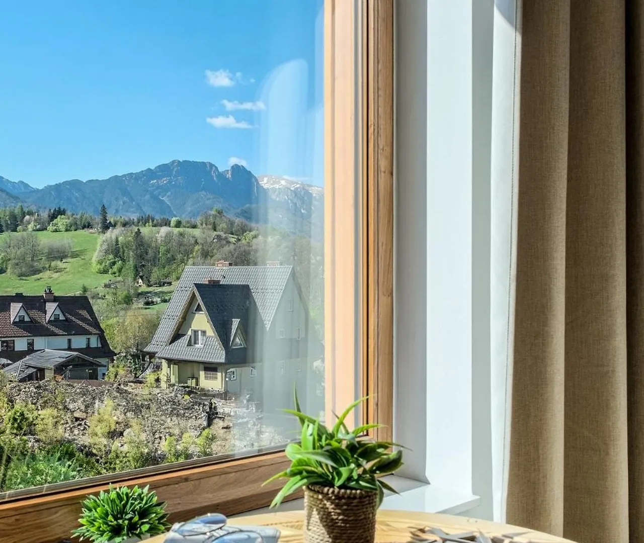 Aparthotel Bachledzki Wierch & Spa Odkryj Zakopane 0*,  Polsko